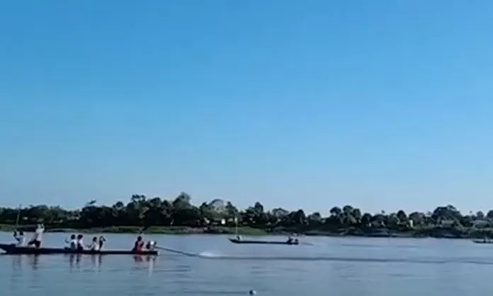 Video Iquitos Pobladores De Comunidades Nativas Bloquean El R O