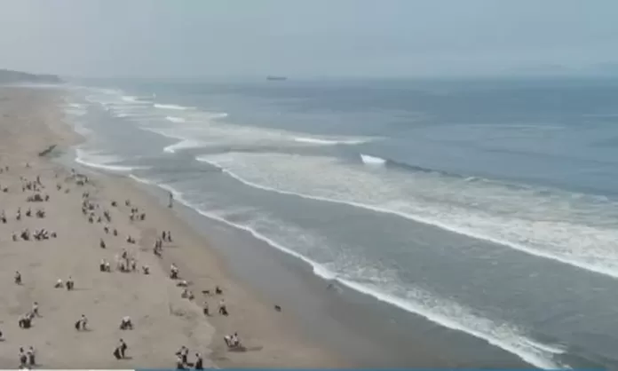 Ventanilla Realizan Limpieza En Playa Costa Azul Canal N