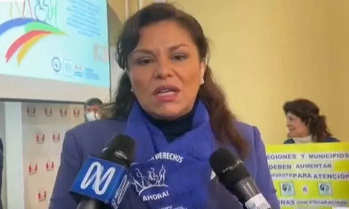 Video Defensora Del Pueblo Conden Las Amenazas De Muerte Al Equipo