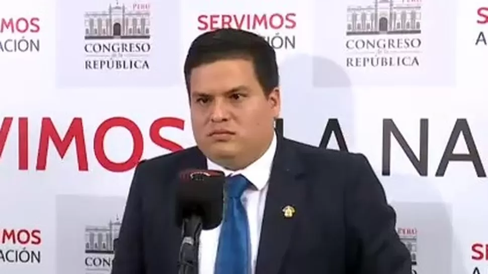 VIDEO Diego Bazán Se tiene que presentar una denuncia constitucional