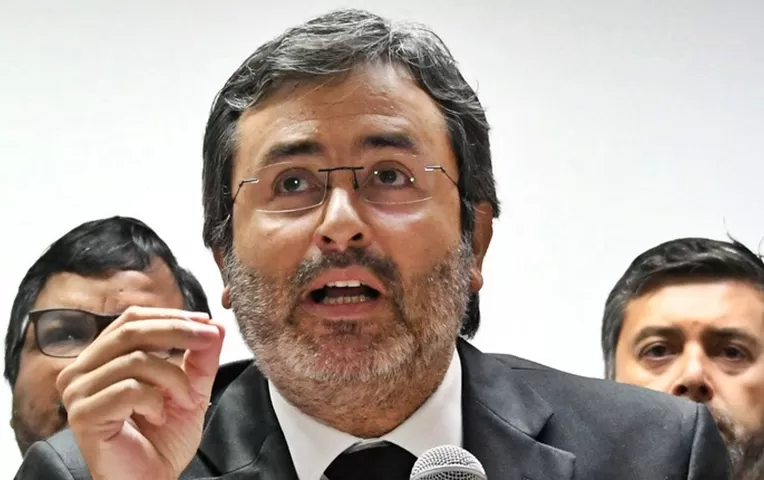 Renuncia jefe de misión de la OEA contra la corrupción en Honduras