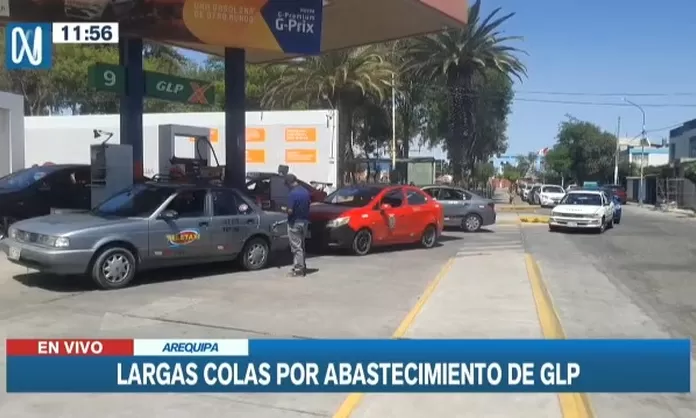 GLP En Arequipa Choferes Hacen Largas Filas Para Abastecerse De