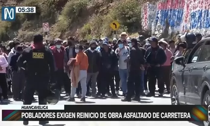 Huancavelica Pobladores Exigen Reinicio De Obra Asfaltado De Carretera