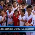 Paolo Guerrero: cientos de estudiantes marcharon para respaldar al futbolista