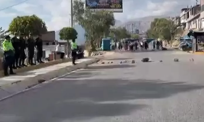 VIDEO Ayacucho Paro De Transportistas De Carga Pesada Canal N