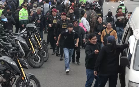 Transportistas suspenden paro tras acuerdo con el MTC sobre subsidio