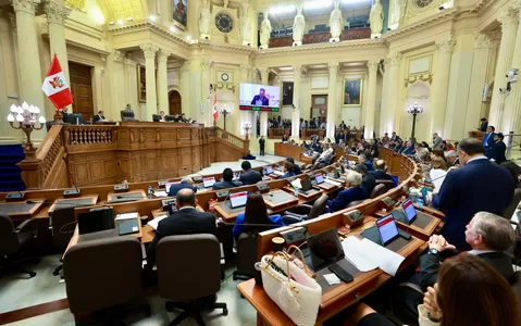 Pleno del Senado aprueba delegación de facultades al Ejecutivo en 27 materias de seguridad y Fenómeno El Niño