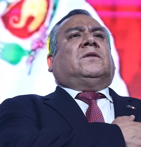 Adrianzén acusa a fiscalía y prensa de buscar vacancia presidencial
