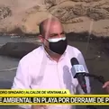 Alcalde de Ventanilla cuestiona a Repsol por limpiar derrame de petróleo con escobas y recogedores 