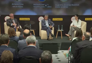 Analistas alertan: Economía estable, país en crisis y política cada vez más lejana a la gente