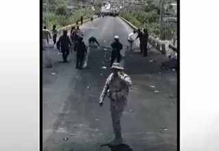 Arequipa: Policía y Ejército liberan carretera en Camaná