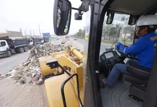 Basura en Comas: Se inició el recojo de desperdicios con maquinaria pesada