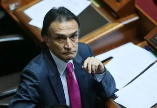 Héctor Becerril sobre foto durmiendo: Criticable sería que descanse en el Pleno 