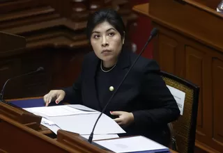 Betssy Chávez asilada en la residencia de la Embajada de México