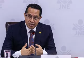 Burneo advierte que alcaldes pueden continuar en política mediante otros cargos pese a prohibición de reelección