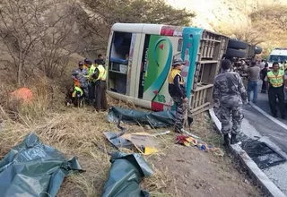 Al menos 4 peruanos murieron en accidente de bus en Ecuador