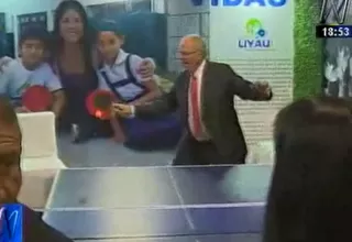 CADE 2016: PPK sorprendió a los asistentes con sus habilidades en ping pong