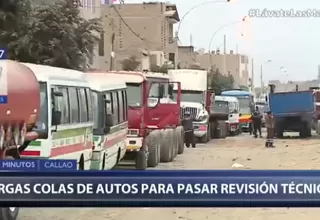 Choferes hacen largas colas con sus vehículos por revisiones técnicas en el Callao