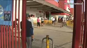 Largas colas en supermercado del Callao a cuatro días del confinamiento - Noticias de supermercados