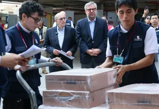 Cancillería recibe material electoral para peruanos en el extranjero