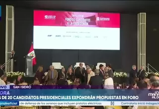 Candidatos presidenciales participan en foro organizado en la sede de la SNI