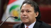 Carlos Mesía: “El presidente solo puede ser investigado, pero no acusado” - Noticias de Jorge Mu��oz
