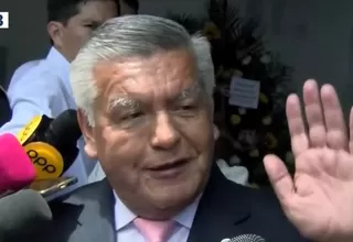 César Acuña sobre estatua develada en su universidad: "Las personas deben ser reconocidas y valoradas en vida" 