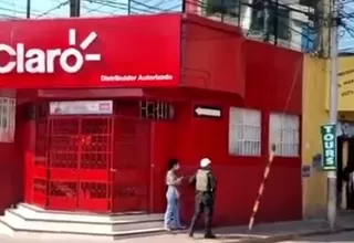 Chanchamayo: hacen forado en pared y roban en tienda de celulares