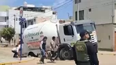 Chiclayo: Camión cisterna se hunde en calle donde se ejecuta obra - Noticias de camion