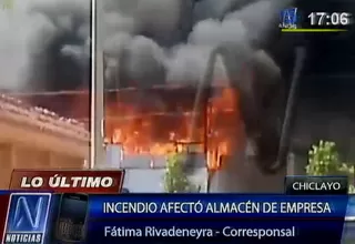 Chiclayo: Incendio de grandes proporciones afectó almacén 