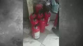 Clausuran galería que vendía extintores adulterados - Noticias de adulteradas