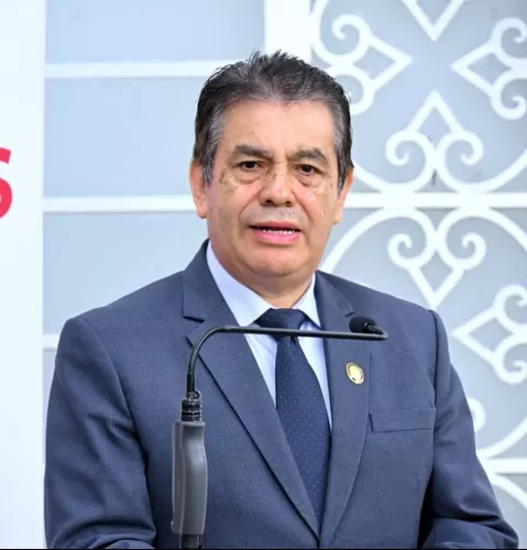 Colegio de Abogados rechaza elección de Tomás Gálvez como fiscal de la Nación