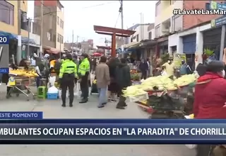 Comerciantes ambulantes invaden espacios en el mercado La Paradita de Chorrillos