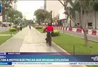 Conductores de motos eléctricas continúan invadiendo ciclovías pese a nueva norma