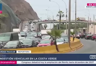 Congestión en la subida de Armendáriz por cierre de la Costa Verde