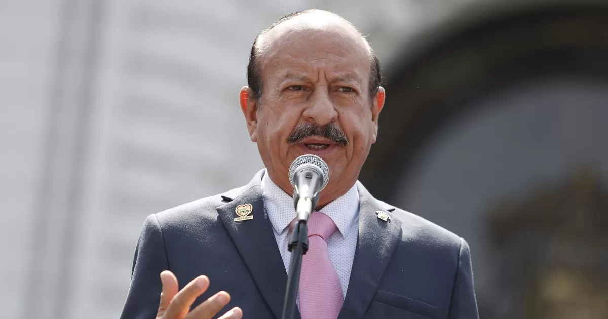 Congresista Wilmar Elera: “Cerrón quiere cortar, con su bisturí, la democracia en el Perú”