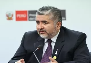 Congresistas retiran firmas de moción contra ministro Valencia