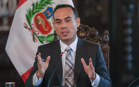 Comisión de Fiscalización aprobó investigar a José Jerí por reuniones con empresarios chinos