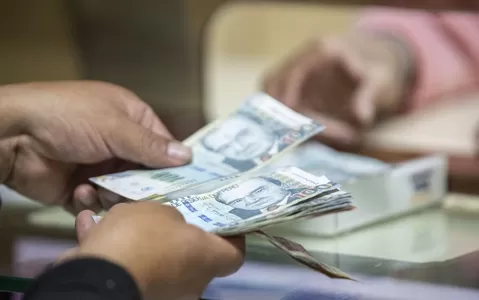 Consejo Nacional de Trabajo acordó aumentar sueldo mínimo a S/ 1300