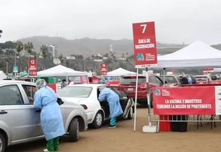 COVID-19: Vacunacar de playa Agua Dulce fue cerrado parcialmente por fuerte oleaje