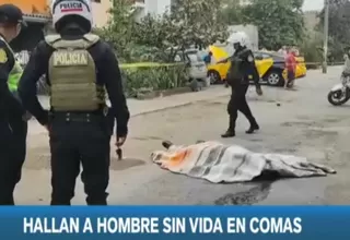 Un cuerpo fue abandonado en medio de una calle de Comas