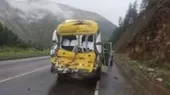 Choque entre miniván y tráiler dejó 18 turistas heridos en el Cusco - Noticias de minivan