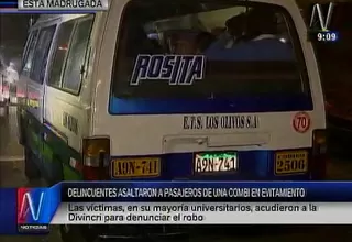 Evitamiento: asaltan a pasajeros de combi en pleno recorrido