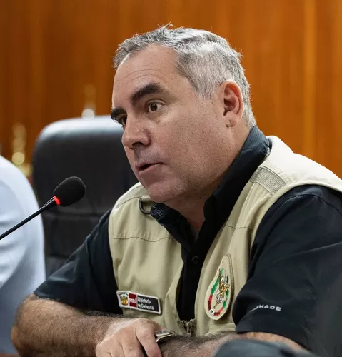 Denuncian constitucionalmente al ministro Rafael Belaúnde