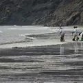 Derrame de Petróleo: Gobierno declaró emergencia ambiental en zona costera afectada
