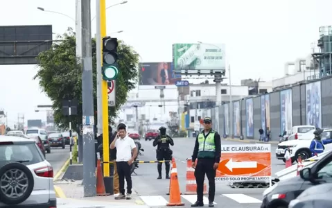 Desvío vehicular en la avenida Faucett por obras del Metro