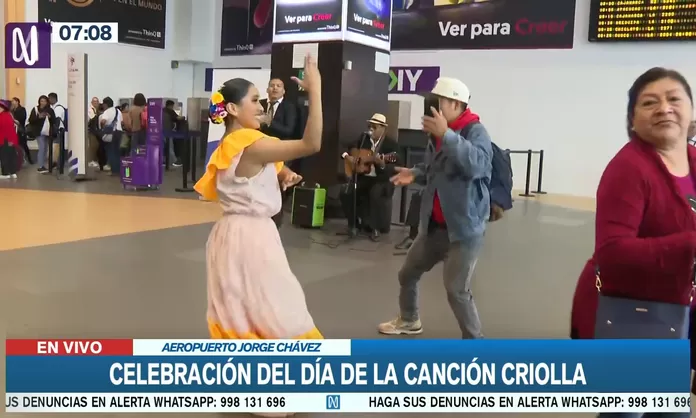 Día de la Canción Criolla: Aeropuerto Jorge Chávez recibe a turistas con bailes típicos