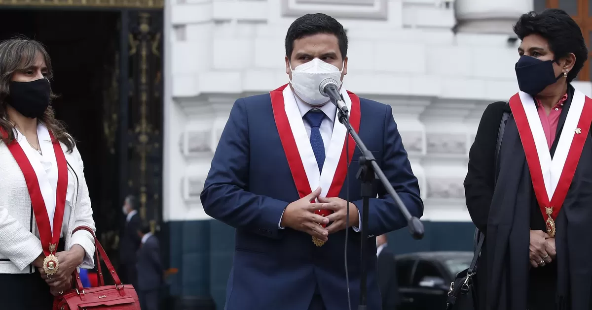 Diego Bazán sobre ingreso de la prensa al Congreso: “No debemos cometer los mismos errores del Ejecutivo” Diego Bazán sobre ingreso de la prensa al Congreso: “No debemos cometer los mismos errores del Ejecutivo”