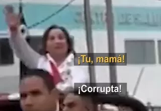 Dina Boluarte: Le gritan "corrupta" en Desfile Militar y ella habría respondido: "Tu mamá"