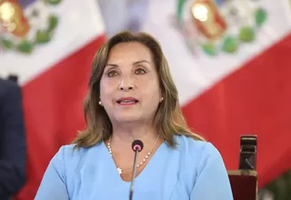 Dina Boluarte pide viajar al Vaticano